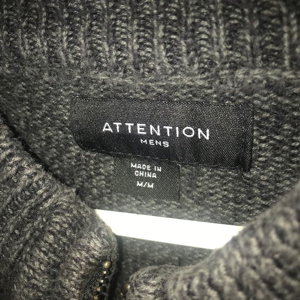 Men’s zip up - Picture 2 of 2